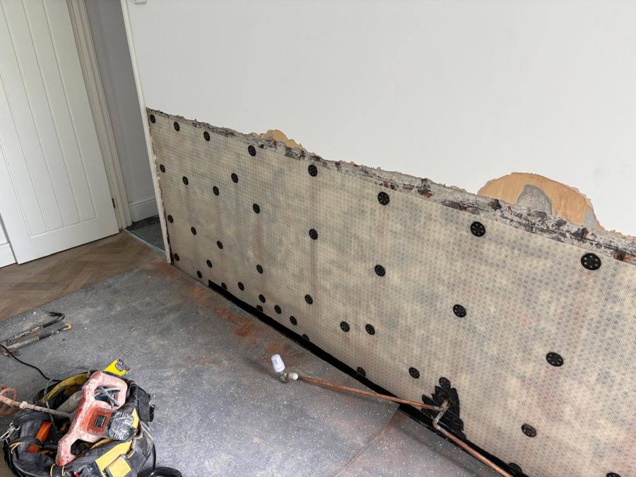 Step 2: specialist membrane system fixed to the treated wall